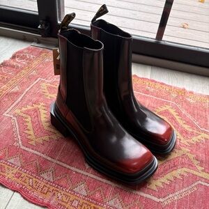 Dr Marten Maybole Chelsea Square Toe Boot